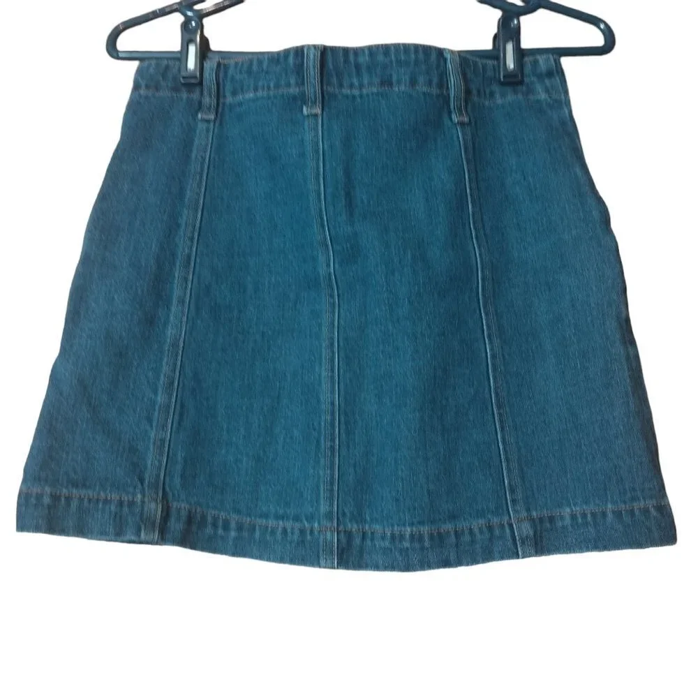 Forever 21 Denim Jean Blue Mini Skirt With Button Front Size 27 Denim Casual
